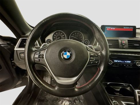 Used 2018 BMW 430i xDrive Convertible image 13