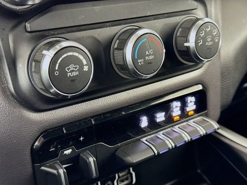 Used 2020 RAM 1500 Lone Star image 15