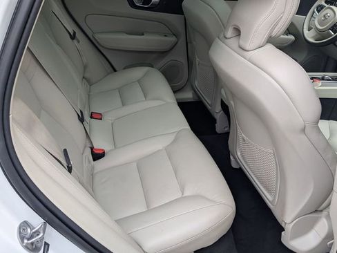 Certified 2023 Volvo XC60 B5 Plus w/ Climate Package image 26