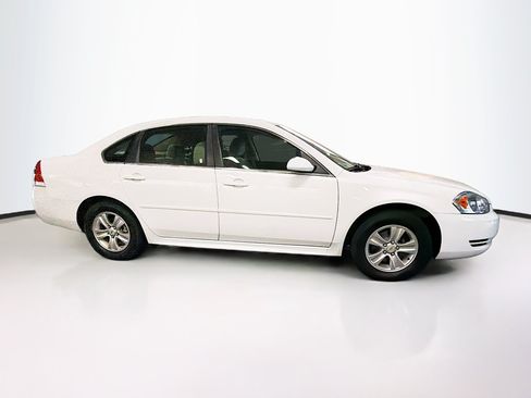 Used 2012 Chevrolet Impala LS FWD image 10