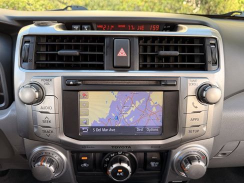 Used 2012 Toyota 4Runner SR5 w/ Convenience Pkg image 28