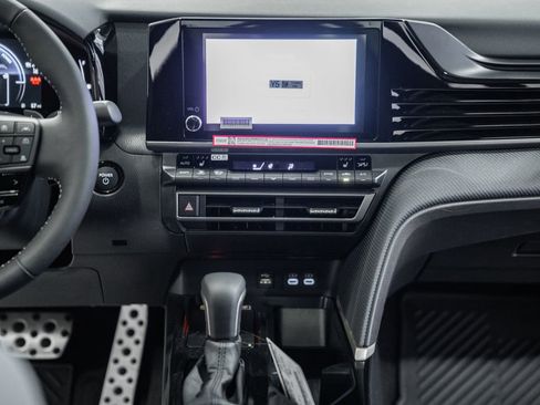 New 2026 Toyota Camry SE image 20