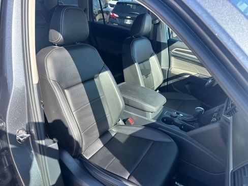 Used 2023 Volkswagen Atlas SE image 14