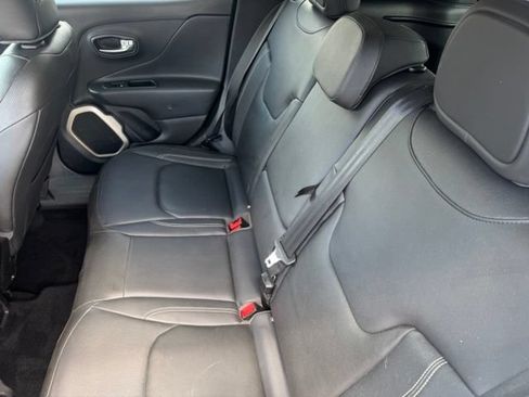 Used 2016 Jeep Renegade Limited AWD/4WD image 9