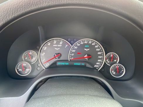 Used 2005 Chevrolet Corvette Coupe w/ Preferred Equipment Group image 13