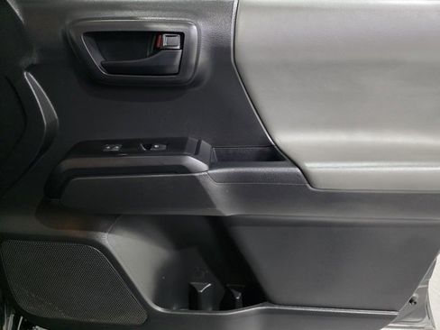 Used 2023 Toyota Tacoma SR image 13