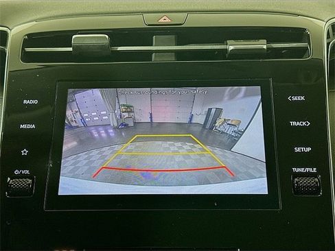 Used 2022 Hyundai Tucson Blue image 15