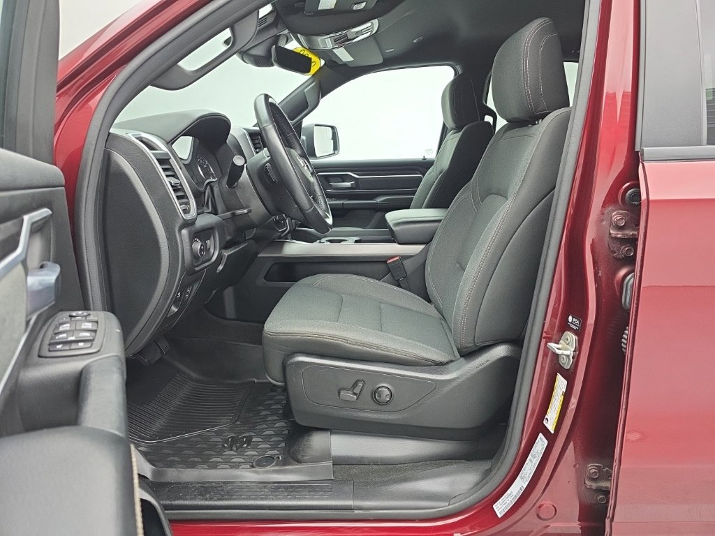 Used 2022 RAM 1500 Big Horn AWD/4WD image 10