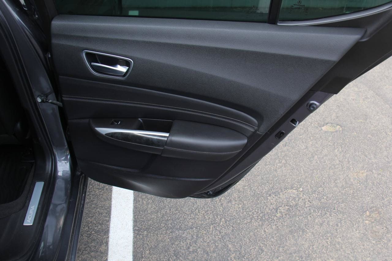 Used 2020 Acura TLX FWD image 27