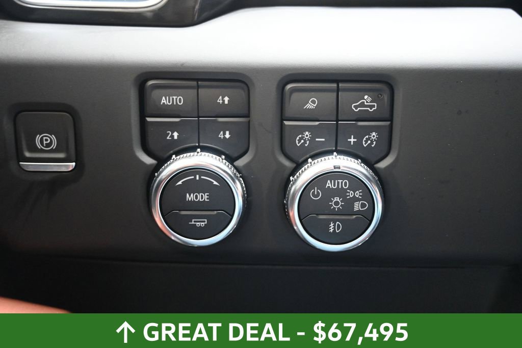 Used 2024 GMC Sierra 3500 Denali Ultimate AWD/4WD image 43