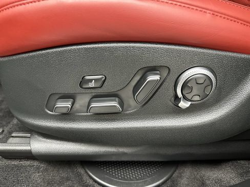 Certified 2026 Genesis GV80 3.5T e-SC AWD/4WD image 12