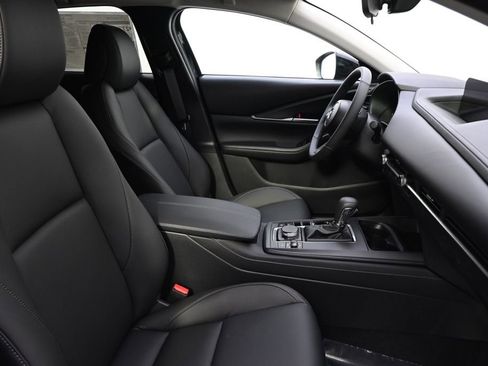 New 2026 MAZDA CX-30 AWD 2.5 S w/ Select Sport Pkg image 16