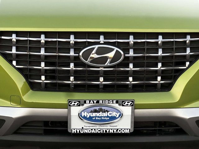 Used 2024 Hyundai Venue SEL FWD image 12