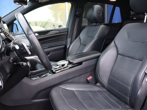 Used 2019 Mercedes-Benz GLE 43 AMG 4MATIC Coupe w/ Premium 3 Package image 10