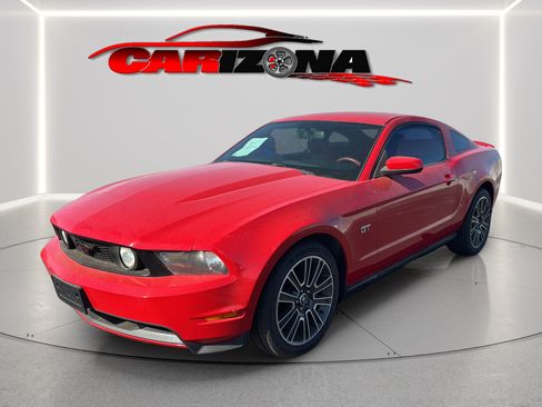 Used 2010 Ford Mustang GT RWD image 4