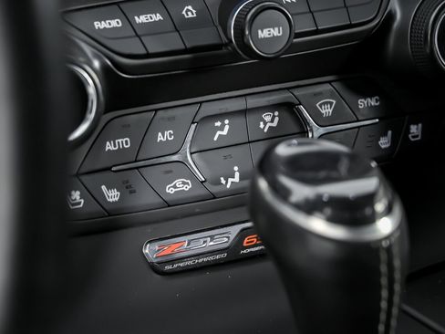 Used 2017 Chevrolet Corvette Z06 image 32