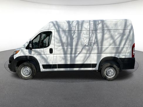 New 2026 RAM ProMaster 2500 image 2