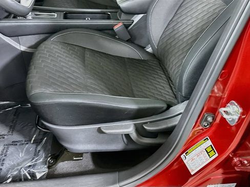 Certified 2021 Nissan Kicks SV FWD image 21