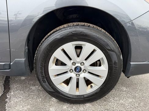 Used 2019 Subaru Outback 2.5i Premium image 13