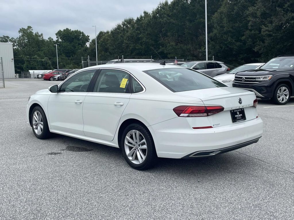 Used 2020 Volkswagen Passat 2.0T SE w/ Sunroof Package FWD image 5