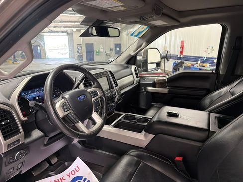 Used 2019 Ford F350 Lariat w/ Lariat Ultimate Package AWD/4WD image 20
