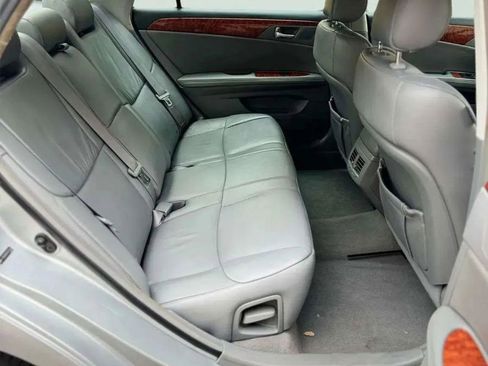 Used 2007 Toyota Avalon XLS image 16