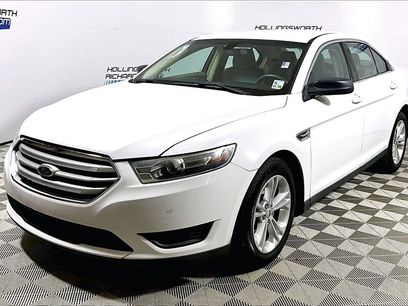 Used 2015 Ford Taurus SE