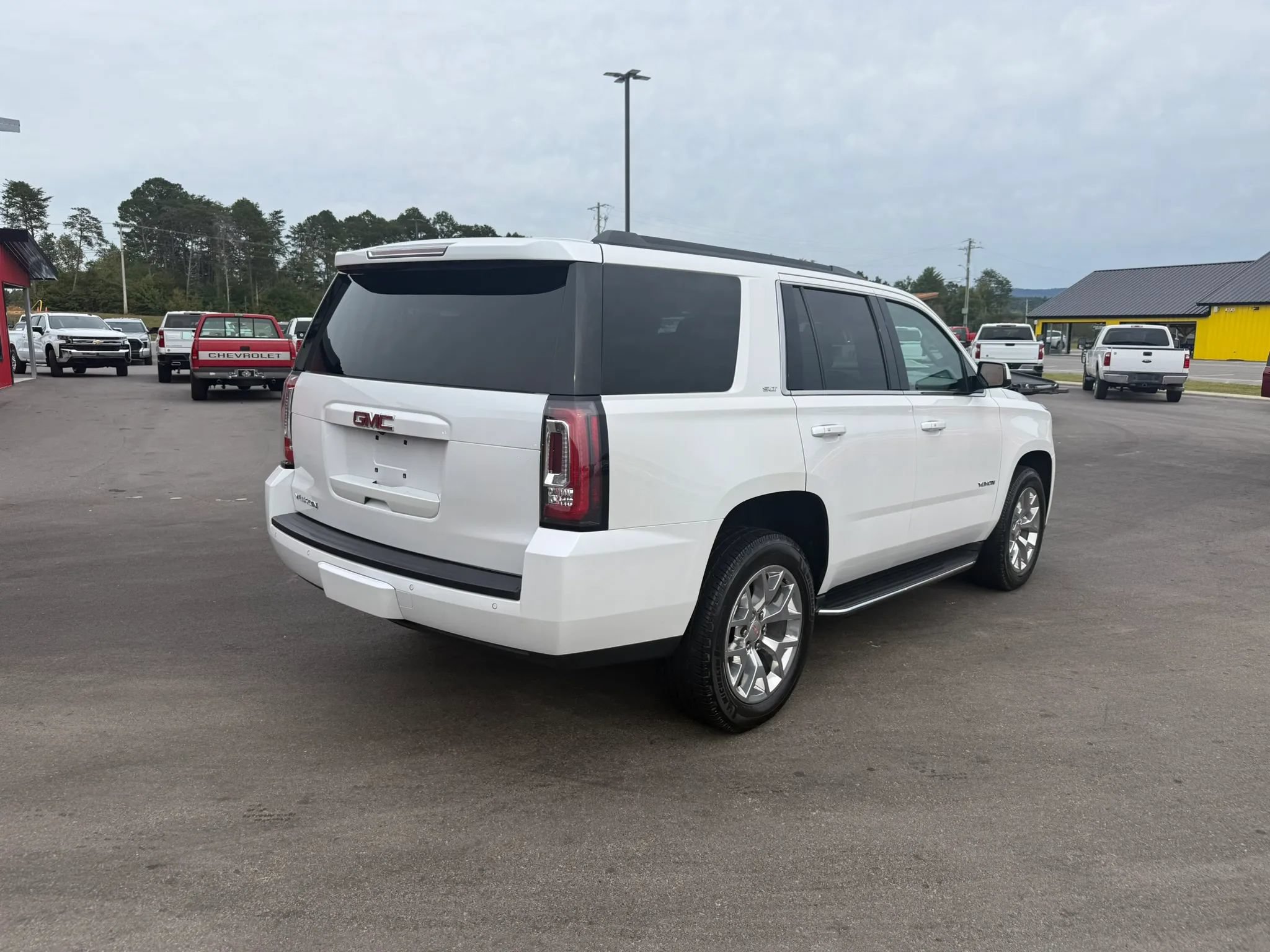 Used 2018 GMC Yukon SLT w/ Open Road Package RWD image 4