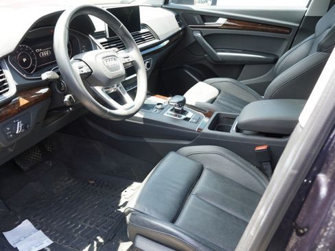 Used 2018 Audi Q5 2.0T Premium Plus w/ Premium Plus Package AWD/4WD image 8