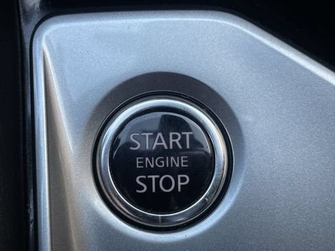 Used 2023 Nissan Altima 2.0 SR FWD image 17