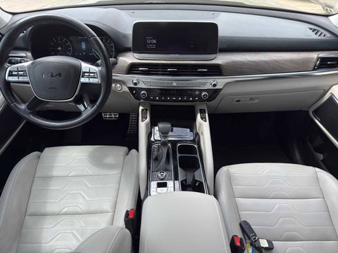 Used 2022 Kia Telluride SX w/ SX Prestige Package image 26