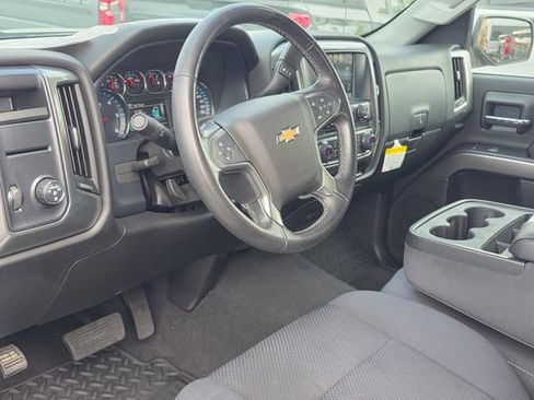 Used 2018 Chevrolet Silverado 1500 LT w/ All Star Edition RWD image 9