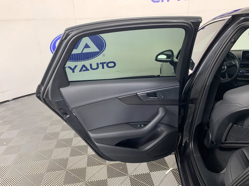 Used 2019 Audi A4 2.0T Premium Plus FWD image 29