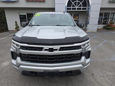 Used 2022 Chevrolet Silverado 1500 RST w/ Convenience Package II image 9