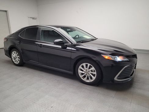 Used 2021 Toyota Camry LE w/ Carpet Mat Package (TMS) image 11