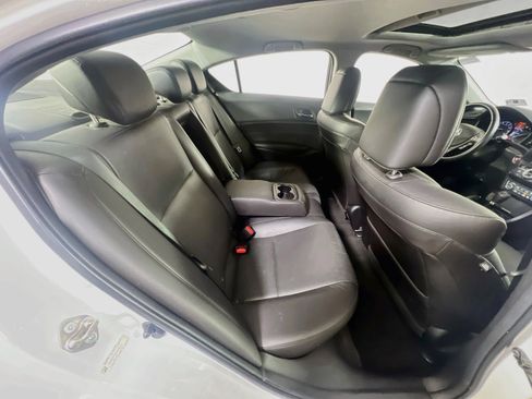 Used 2016 Acura ILX FWD image 25