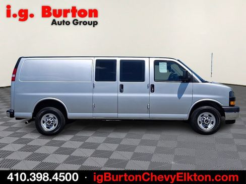 Used 2019 GMC Savana 2500 Extended w/ Enhanced Convenience Package RWD image 7