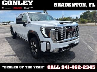 Used 2025 GMC Sierra 3500 Denali w/ Denali Reserve Package AWD/4WD video 1