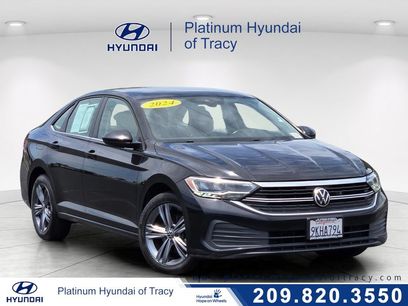 Used 2024 Volkswagen Jetta SE