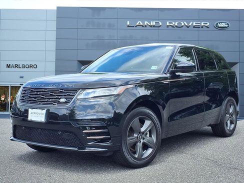 Certified 2025 Land Rover Range Rover Velar Dynamic SE image 1