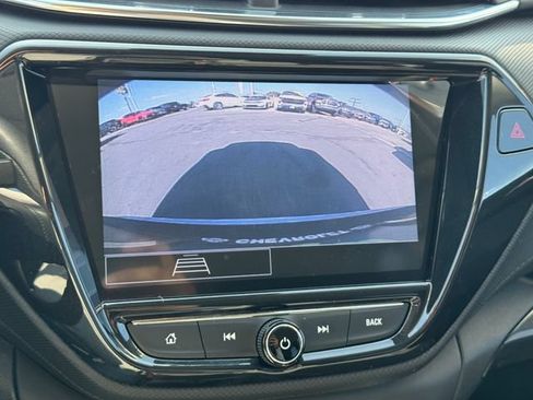 Certified 2023 Chevrolet TrailBlazer LT w/ Convenience Package FWD image 19