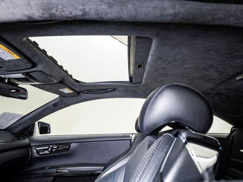 Used 2012 Mercedes-Benz CL 63 AMG image 19