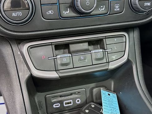 Used 2023 GMC Terrain AT4 w/ Infotainment Package II AWD/4WD image 19