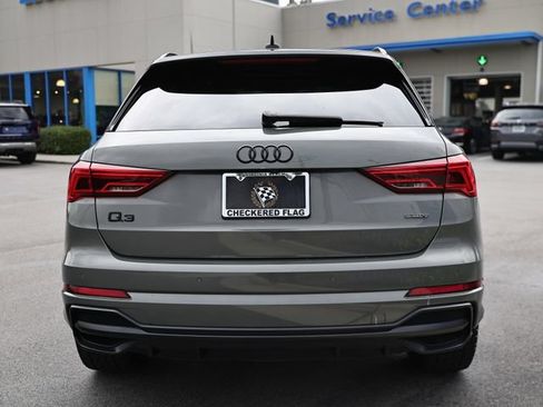 Used 2022 Audi Q3 2.0T Premium Plus w/ Premium Plus Package AWD/4WD image 9