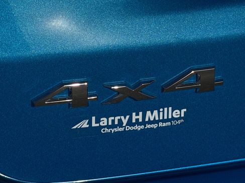 Used 2025 Jeep Compass Latitude w/ Convenience Group image 21