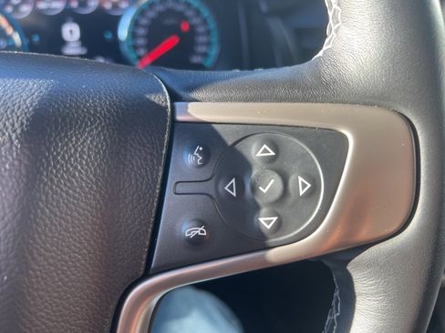 Used 2019 GMC Yukon XL Denali image 40