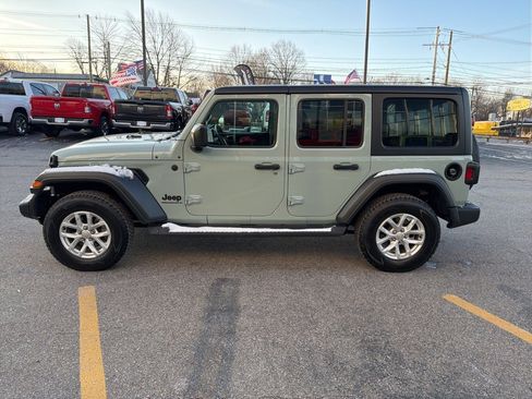 Certified 2023 Jeep Wrangler Sport S image 16