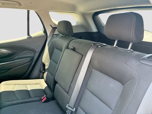 Used 2024 GMC Terrain SLE w/ Driver Convenience Package FWD image 20