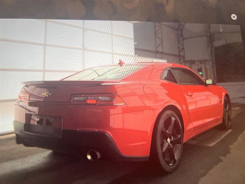 Used 2015 Chevrolet Camaro LT w/ RS Package RWD image 2