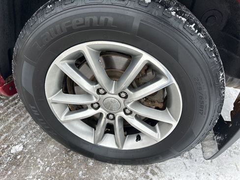 Used 2014 Dodge Grand Caravan SXT image 7